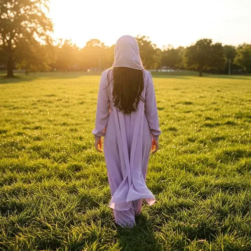 لڑکیوں کے لیے مخفی چہرہ ڈی پی، انسٹاگرام اسٹائلش چھپے ہوئے چہرے والی لڑکی کی تصویر